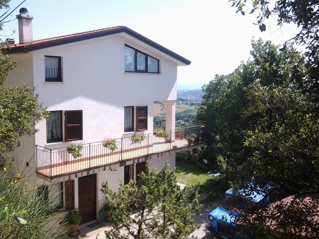 Bed And Breakfast Al Posto Bello بيرودجا المظهر الخارجي الصورة